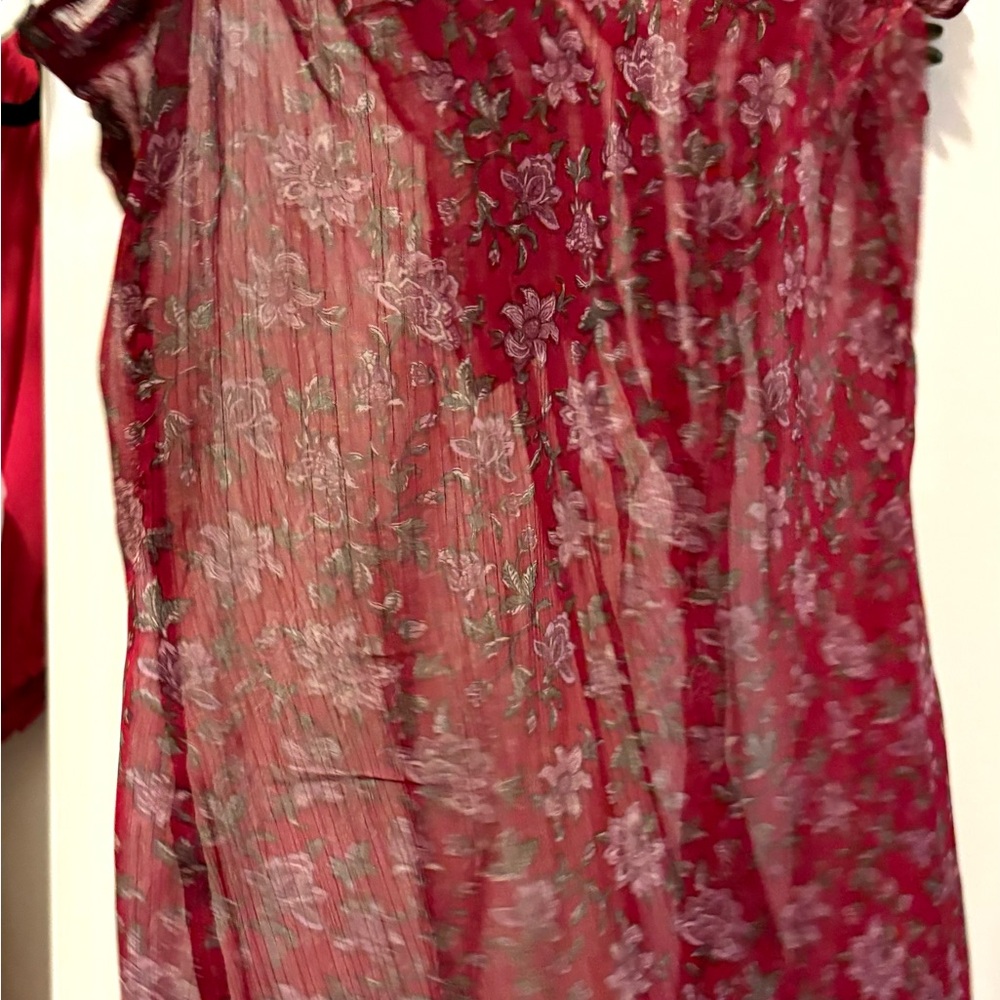 Converse Red Ruffled Blouse - Picture 3 of 4